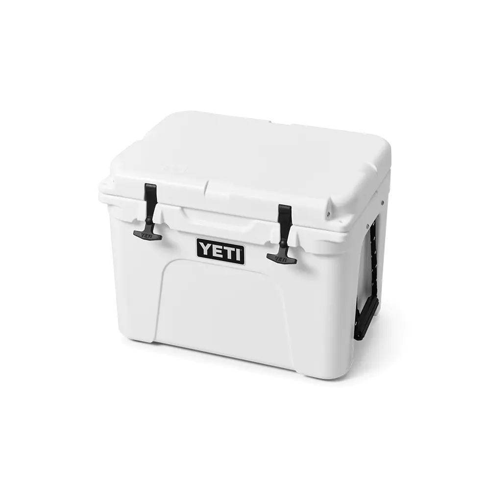 YETI Tundra 35 Hard Cooler (White)