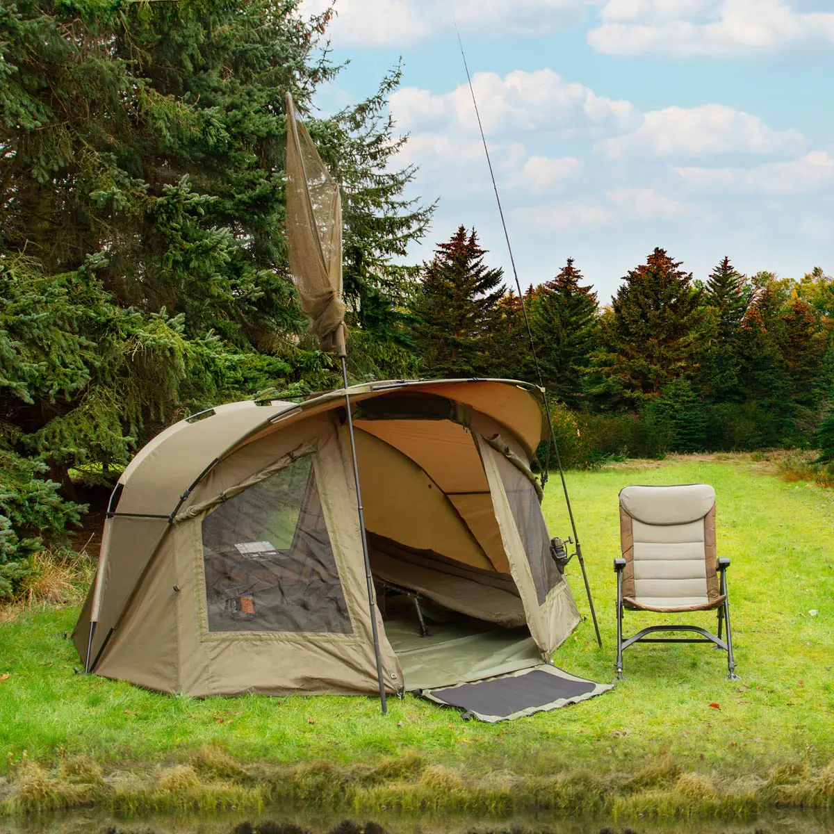 Monstershop Fishing Bivvy 2-man / 300Cm With Overwrap