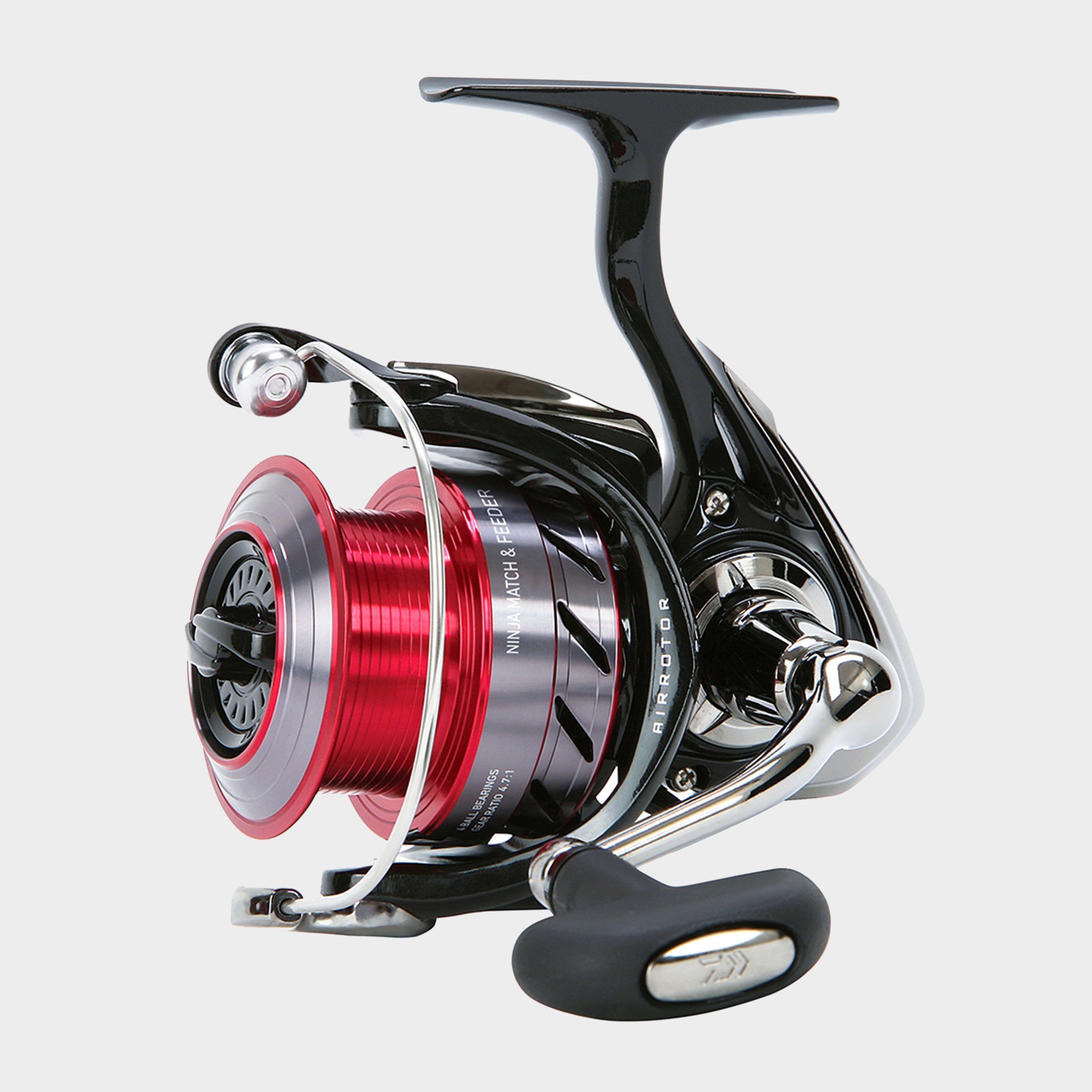 Daiwa Ninja Front Drag Feeder Reel 4012, Red